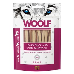 Recompense pentru câini WOOLF, sandvișuri lungi din rață cu cod, 100 g