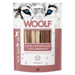 Recompense pentru câini WOOLF, sandvișuri lungi din pui cu cod, 100 g